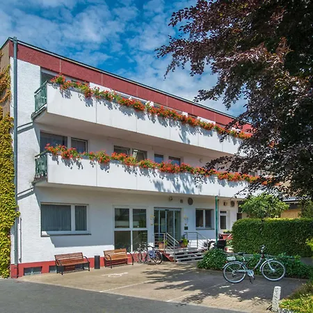 Herzog Garni Hotel 3*